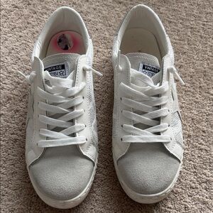 Vintage Gray and White Women's Sneakers